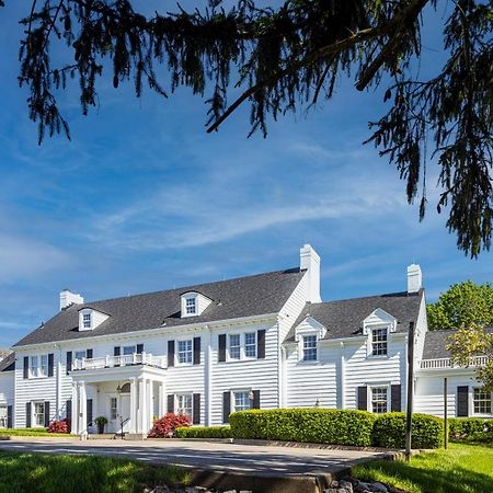 Baywood Conference And Lodging Center Coraopolis Exterior photo