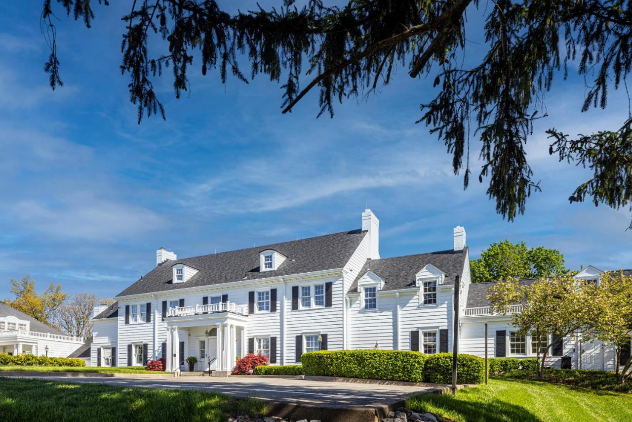 Baywood Conference And Lodging Center Coraopolis Exterior photo